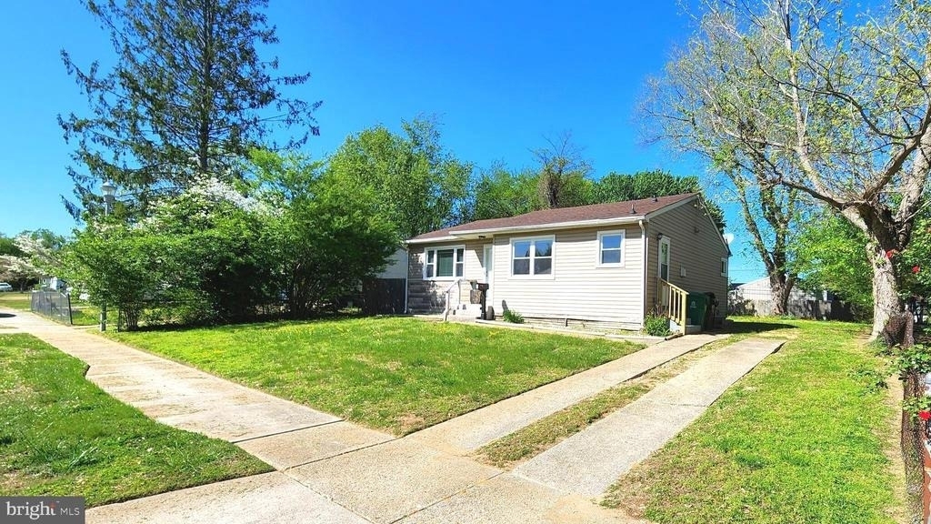 5 Glenwood Drive - Photo 2