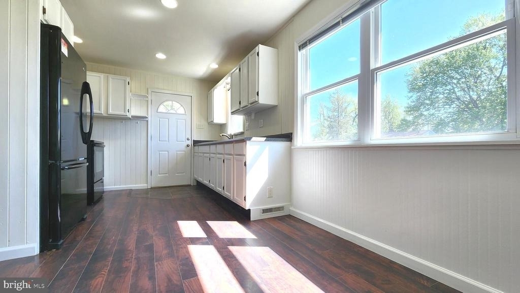 5 Glenwood Drive - Photo 12
