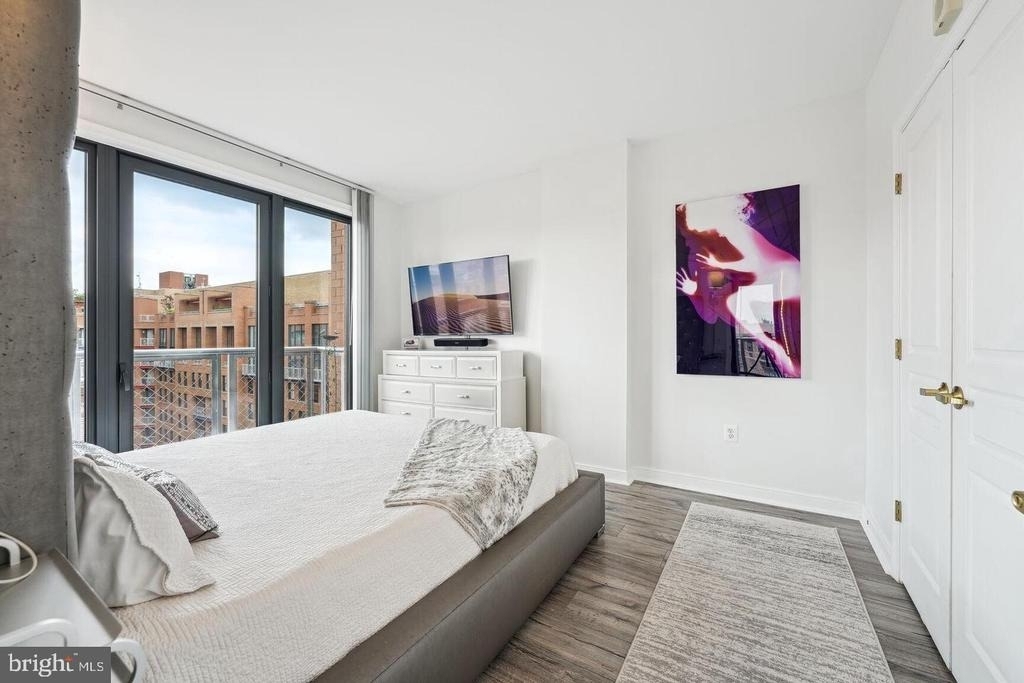 631 D Street Nw - Photo 8