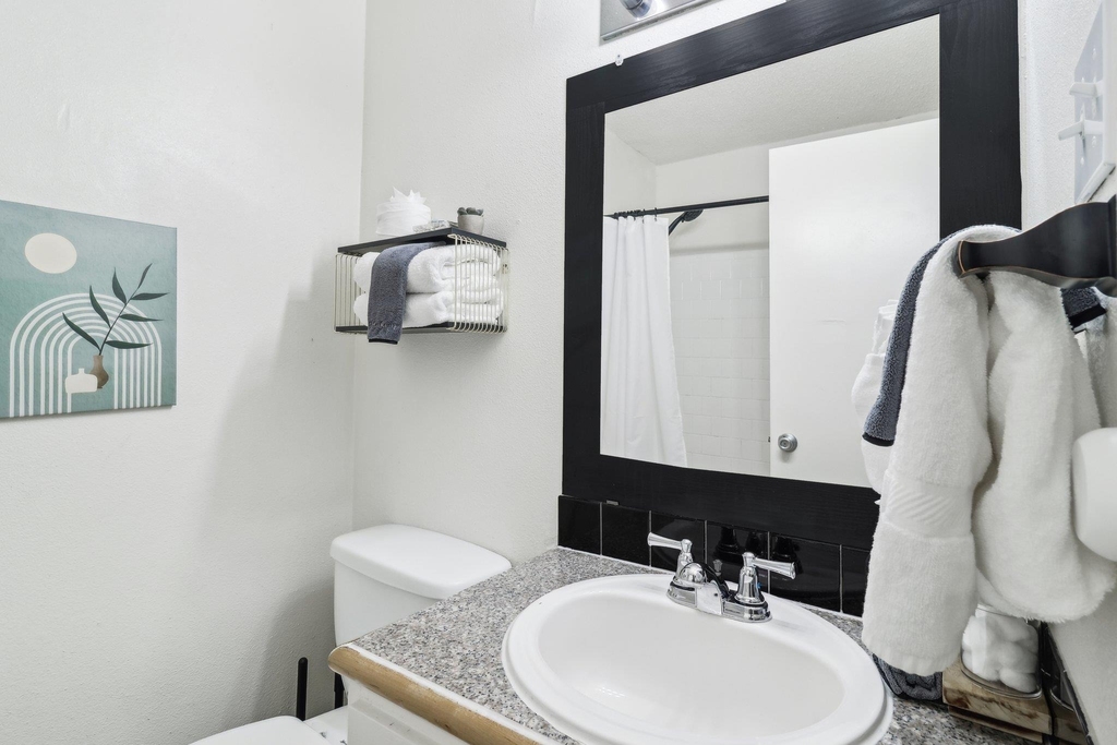 3107 Speedway Ave - Photo 8