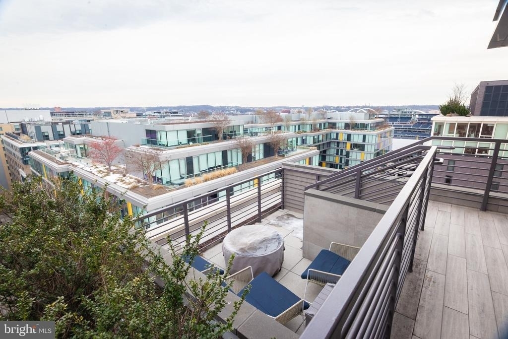 1211 Van Street Se - Photo 36