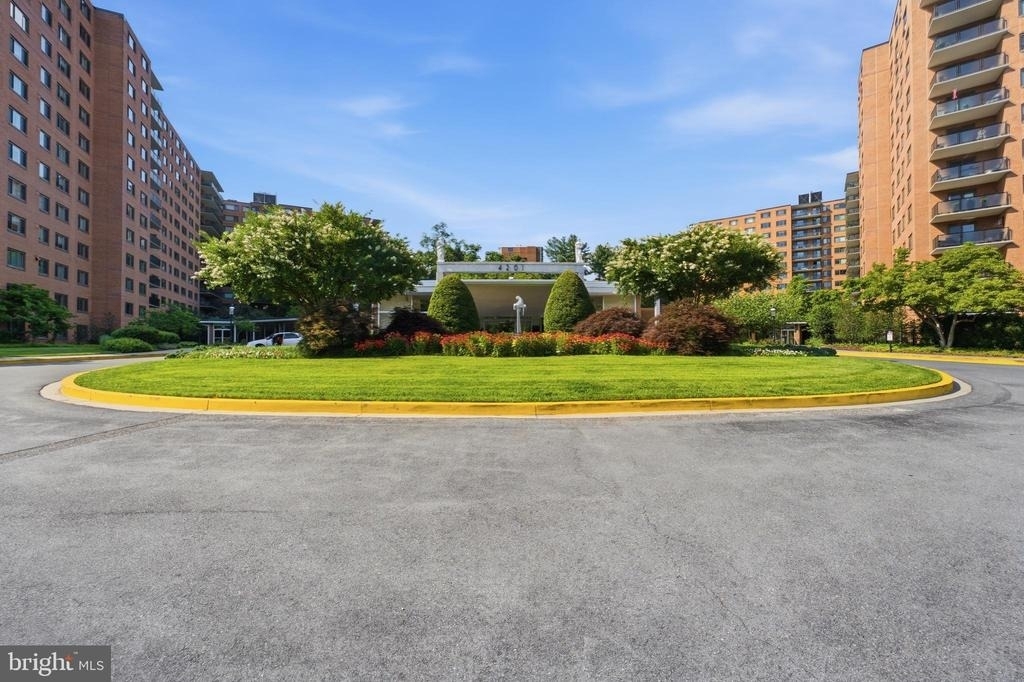 4201 Cathedral Avenue Nw - Photo 36