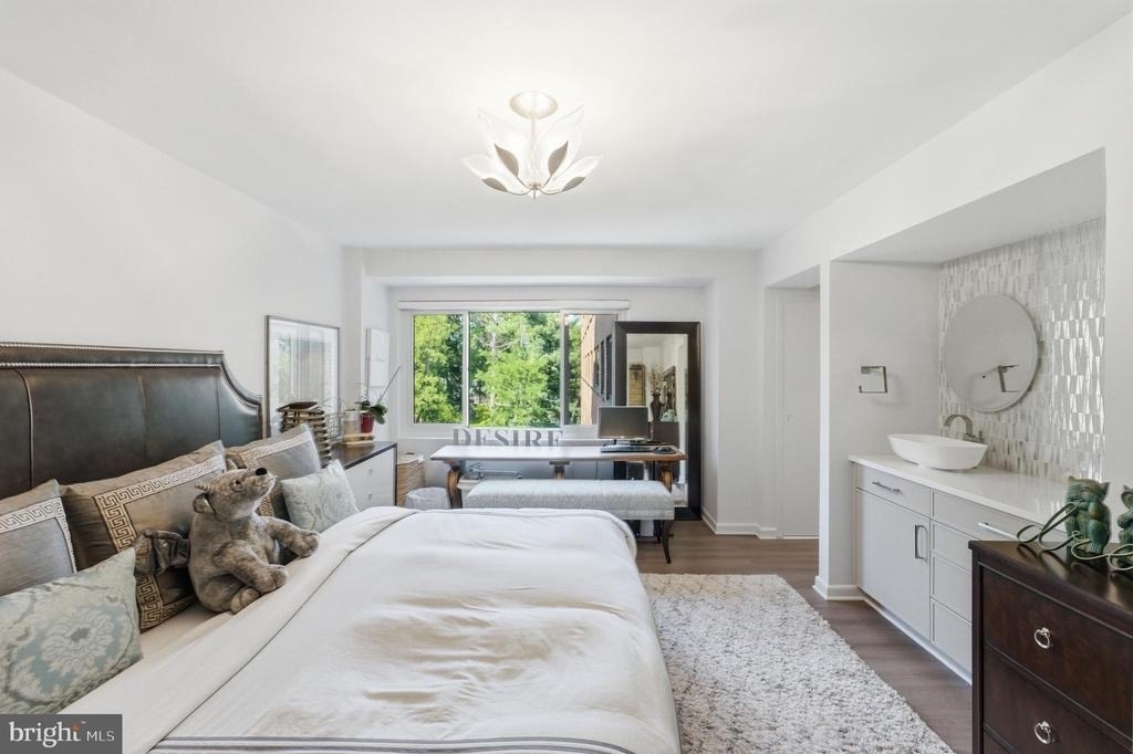 4201 Cathedral Avenue Nw - Photo 31