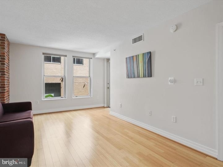 915 E Street Nw - Photo 14