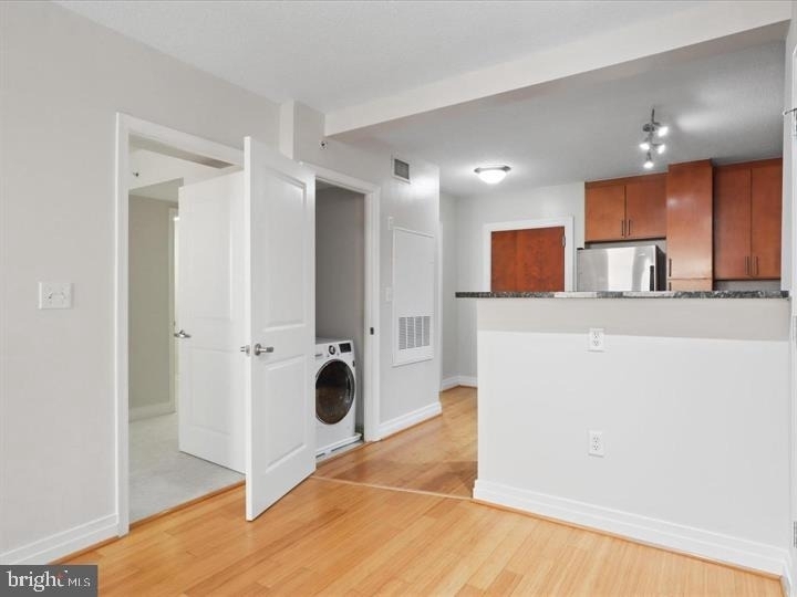 915 E Street Nw - Photo 9