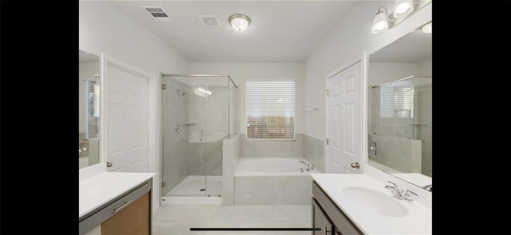 100 Petersburg St - Photo 10