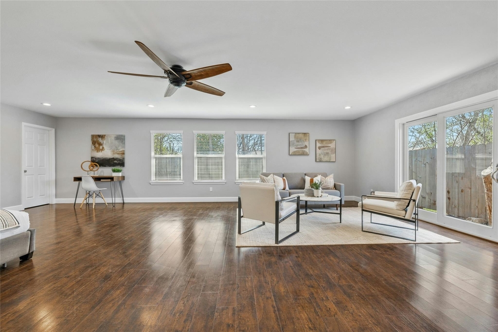 5503 Manor Rd - Photo 15