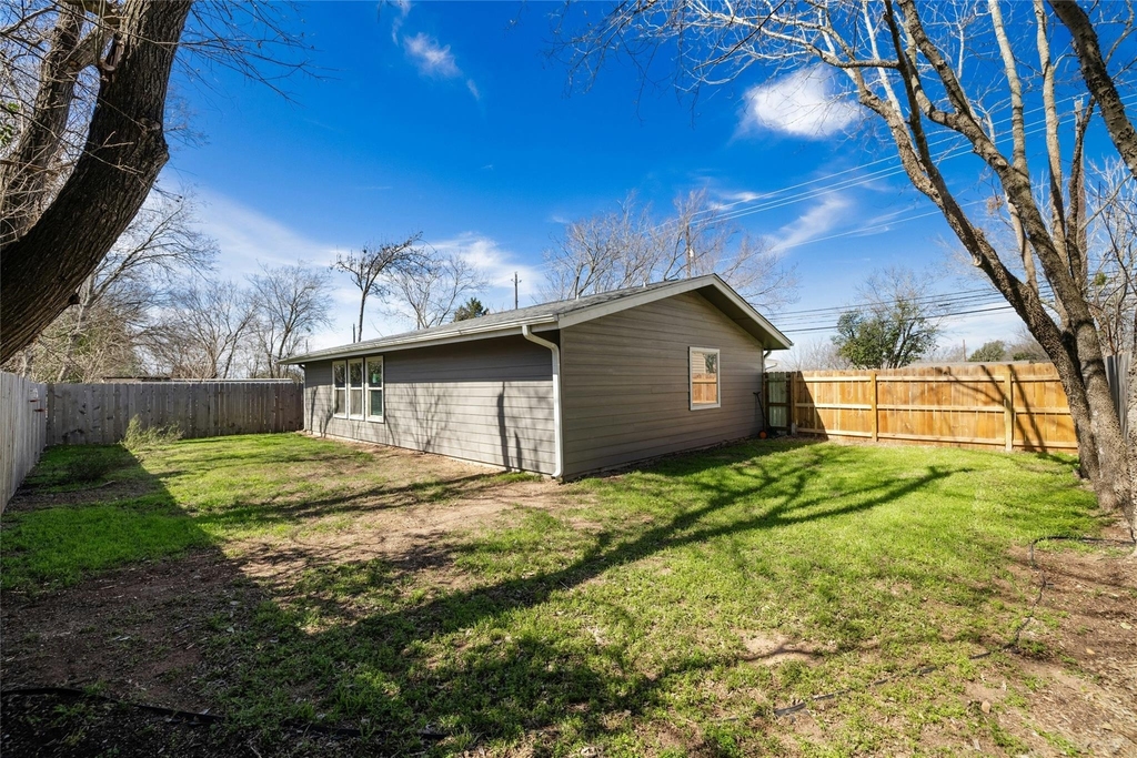 5503 Manor Rd - Photo 30