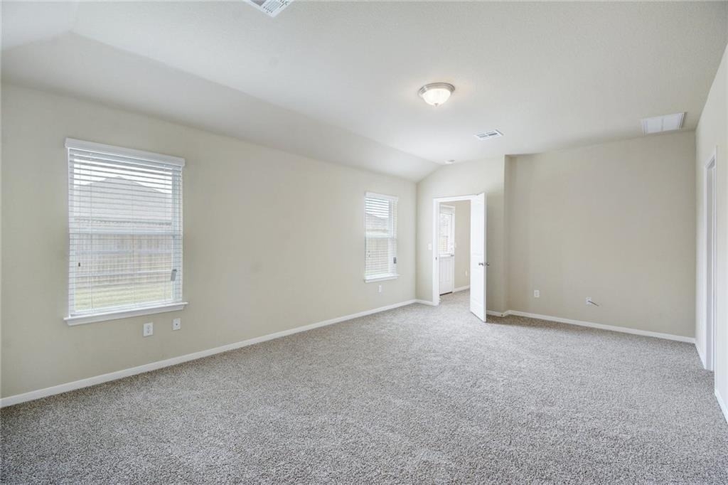 5817 Roderick Dr - Photo 15