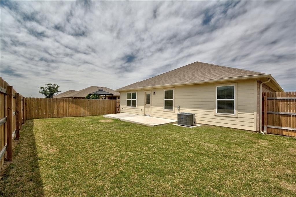 5817 Roderick Dr - Photo 25