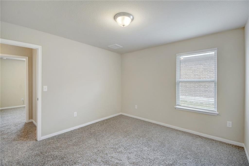 5817 Roderick Dr - Photo 22