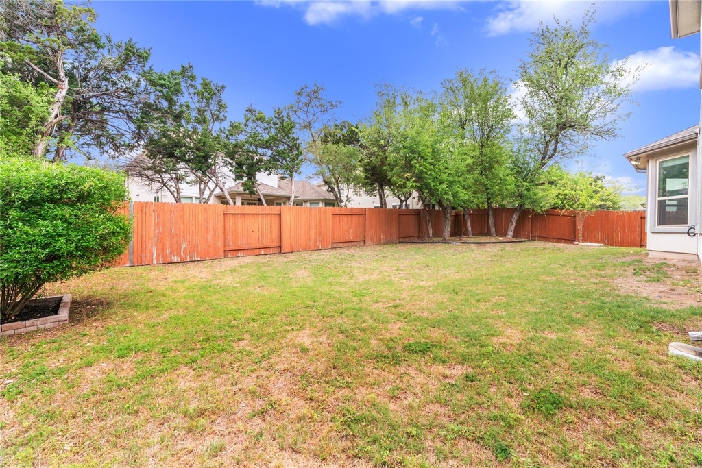 5300 Cipriano Dr - Photo 35