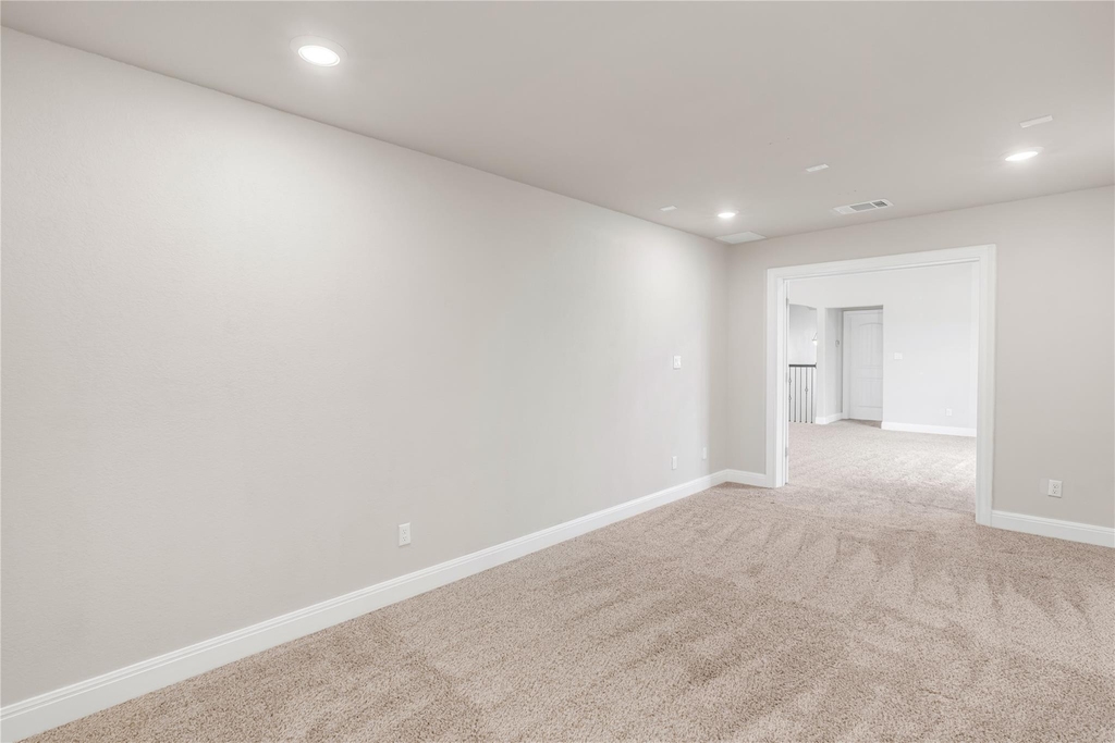 5300 Cipriano Dr - Photo 34