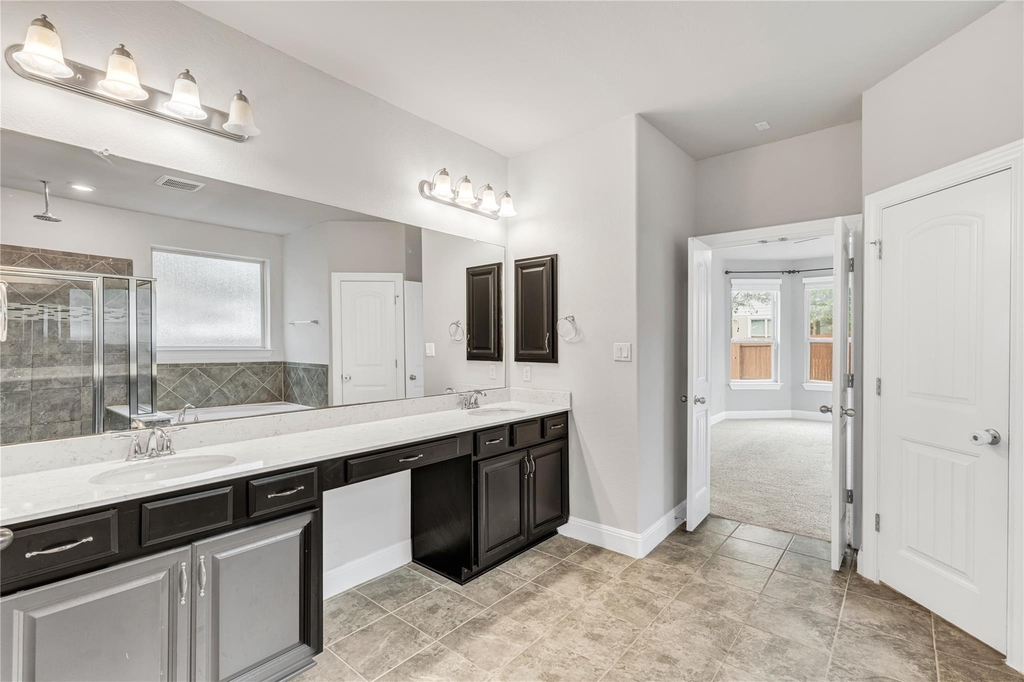 5300 Cipriano Dr - Photo 19