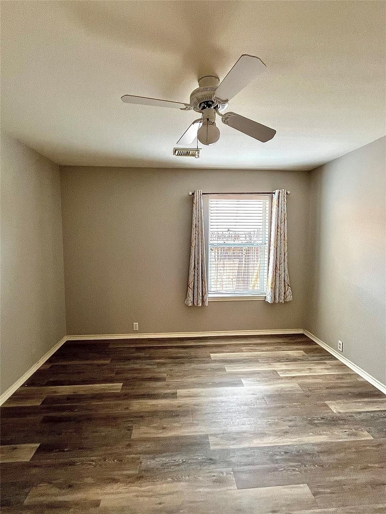 2117 Kimra Ln - Photo 25