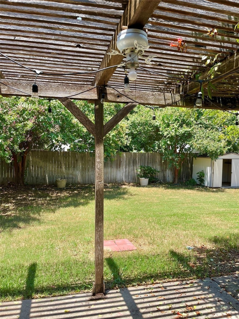 2117 Kimra Ln - Photo 31