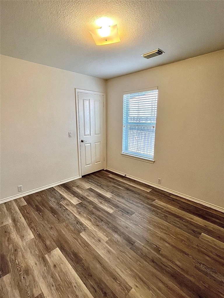 2117 Kimra Ln - Photo 29