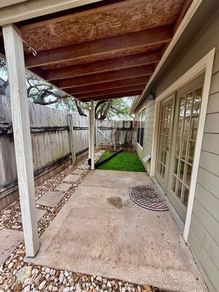 7825 Beauregard Cir - Photo 23