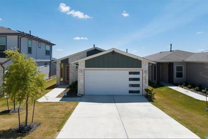 10805 Meris Ln - Photo 0