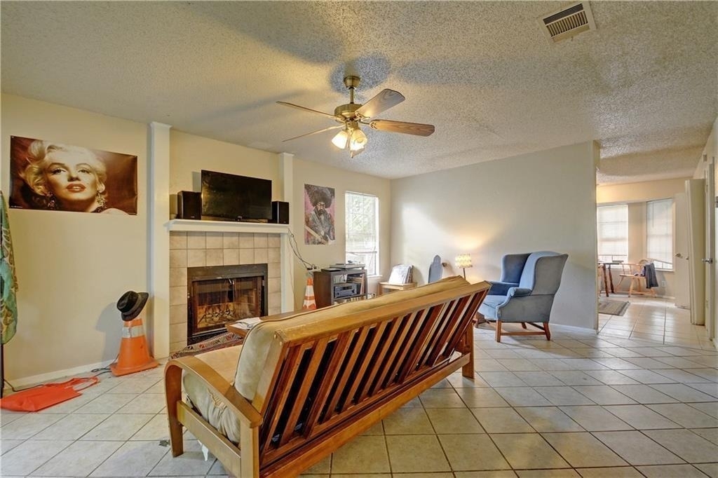 2011 Kirksey Dr - Photo 5