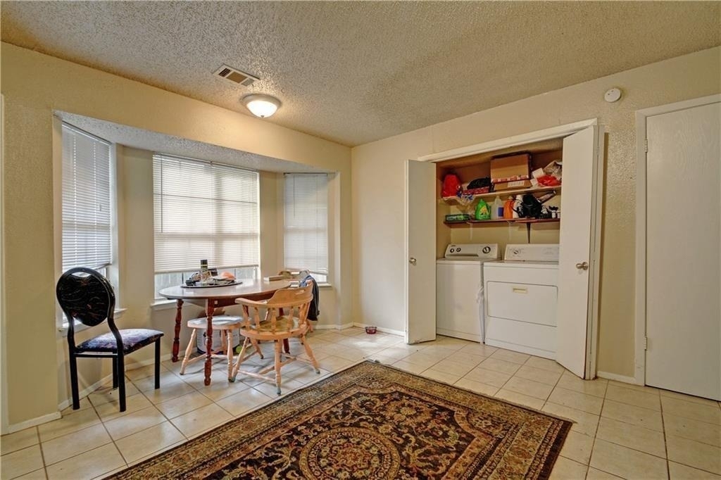 2011 Kirksey Dr - Photo 1