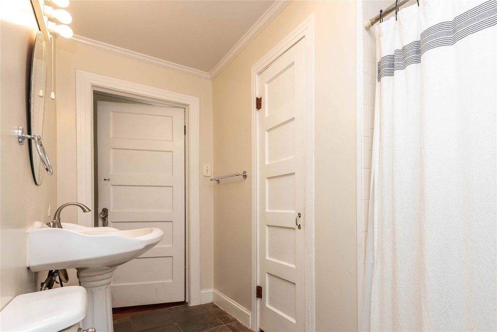 406 Lexington Rd - Photo 15