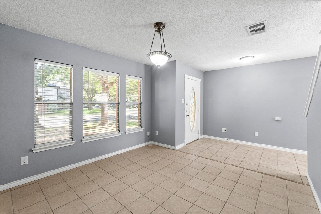 1704 Matagorda Dr - Photo 16