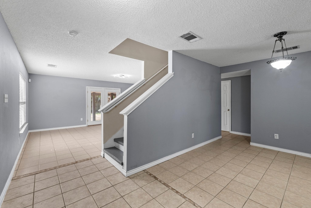 1704 Matagorda Dr - Photo 17