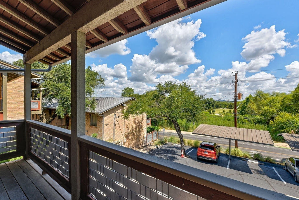 1100 Azie Morton Rd - Photo 22