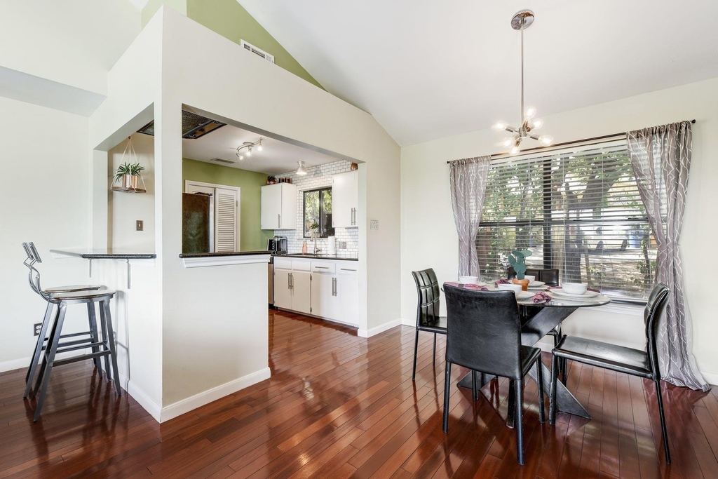 1100 Azie Morton Rd - Photo 7