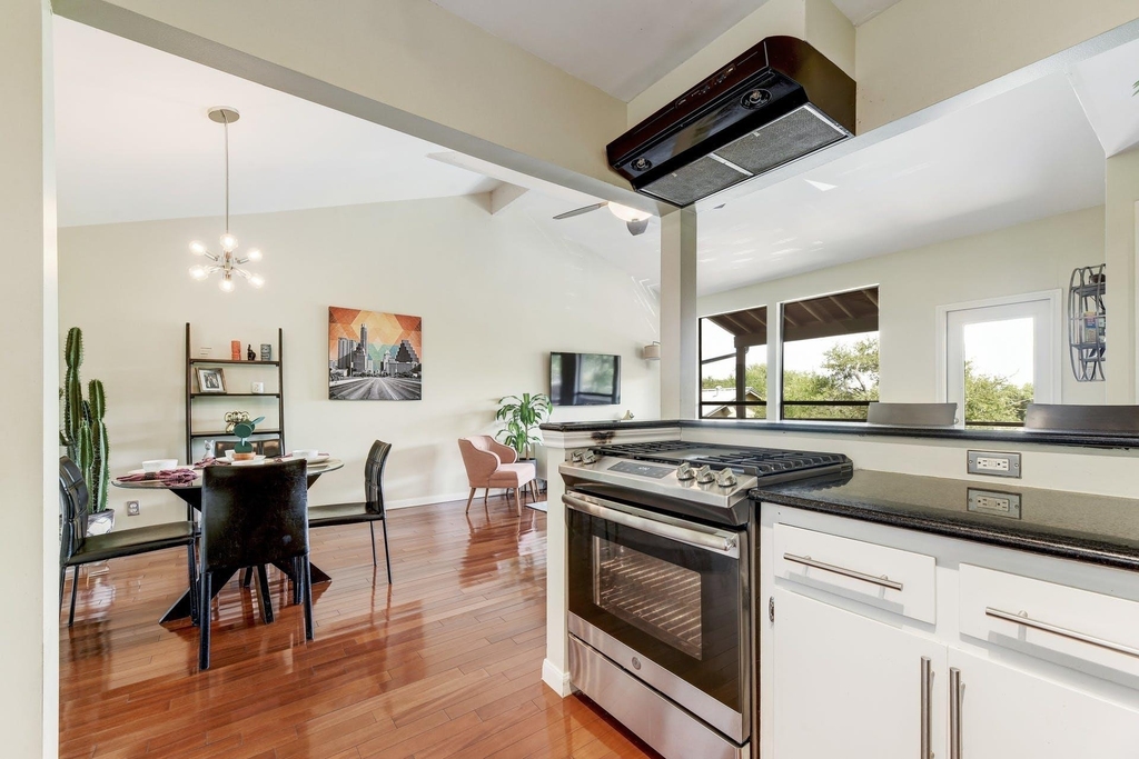 1100 Azie Morton Rd - Photo 13