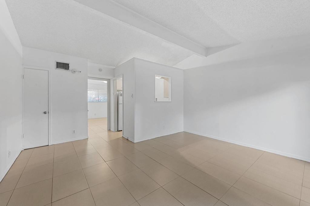 1905 Fairlawn Ln Ln - Photo 7