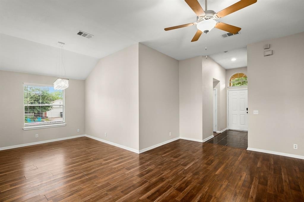 14901 Nuttall Dr - Photo 1
