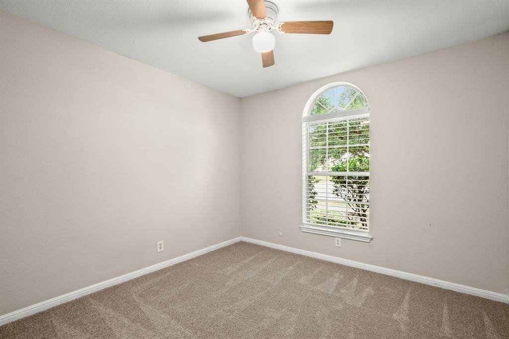14901 Nuttall Dr - Photo 19