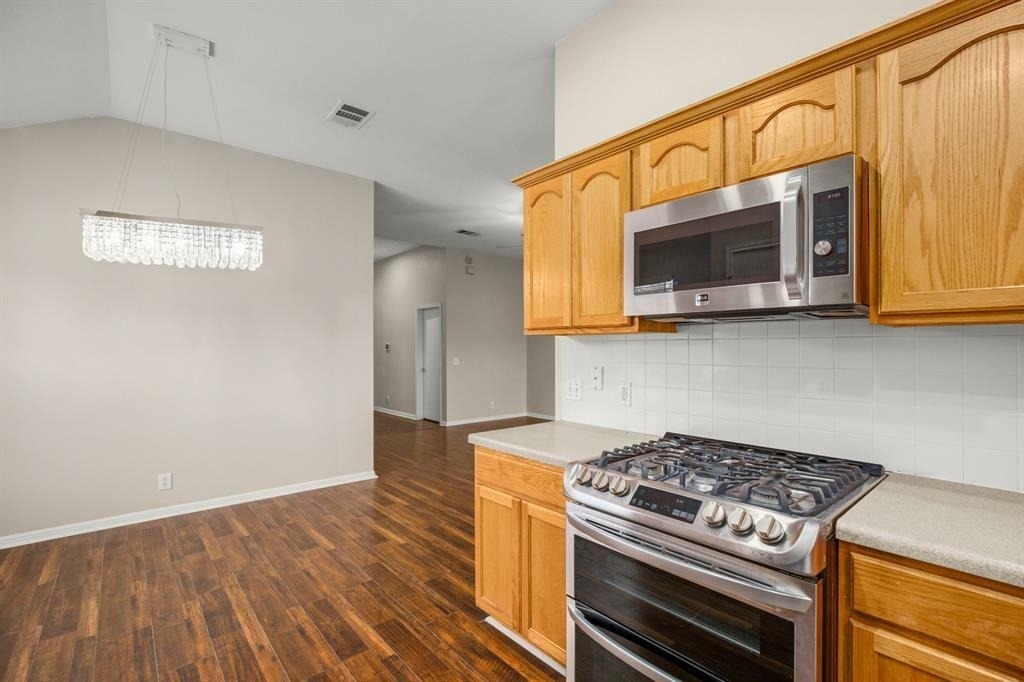 14901 Nuttall Dr - Photo 3