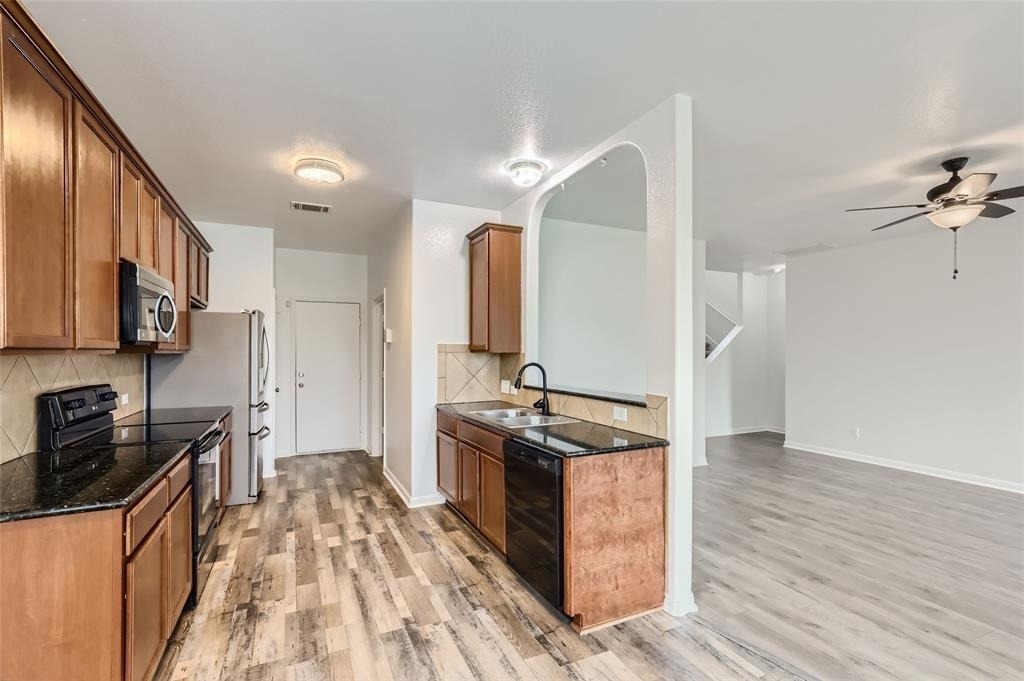 131 Lavaca Loop - Photo 5