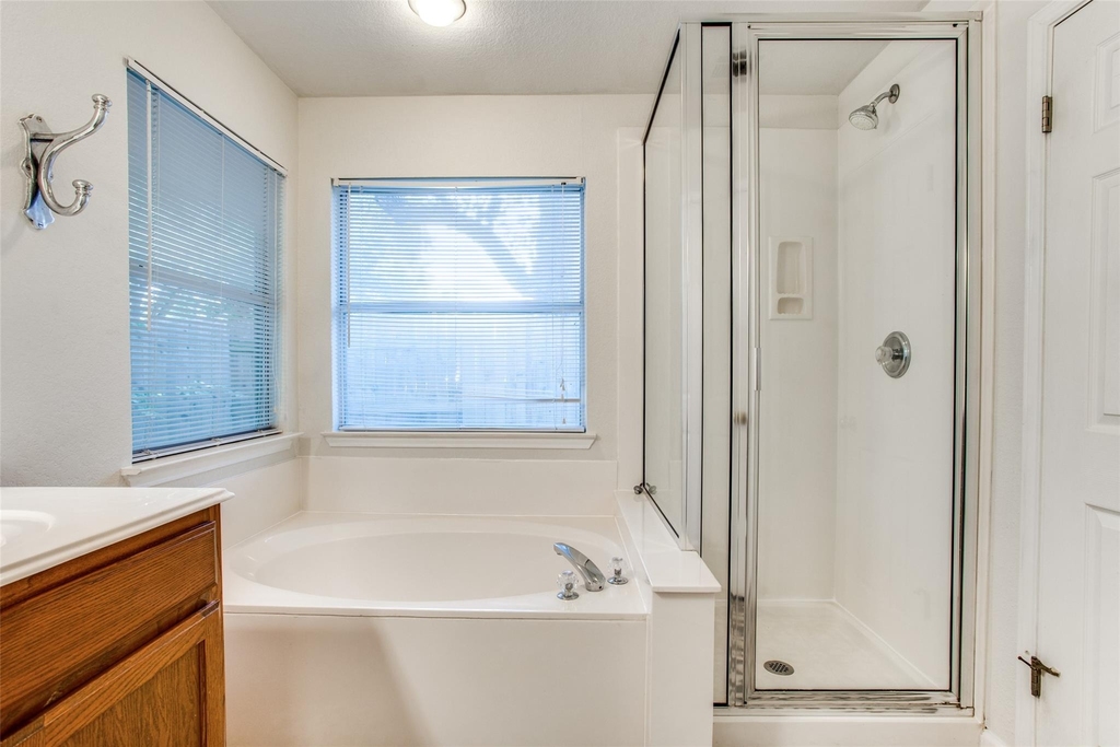 1314 Brighton Bend Ln - Photo 9