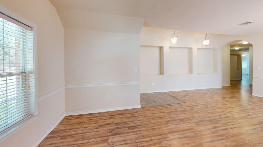 2816 Mission Tejas Dr - Photo 4