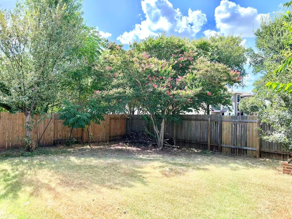 615 Settlement St - Photo 26