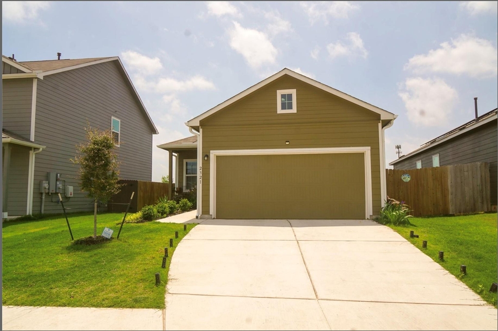 2321 Forgetmenot Ln - Photo 0