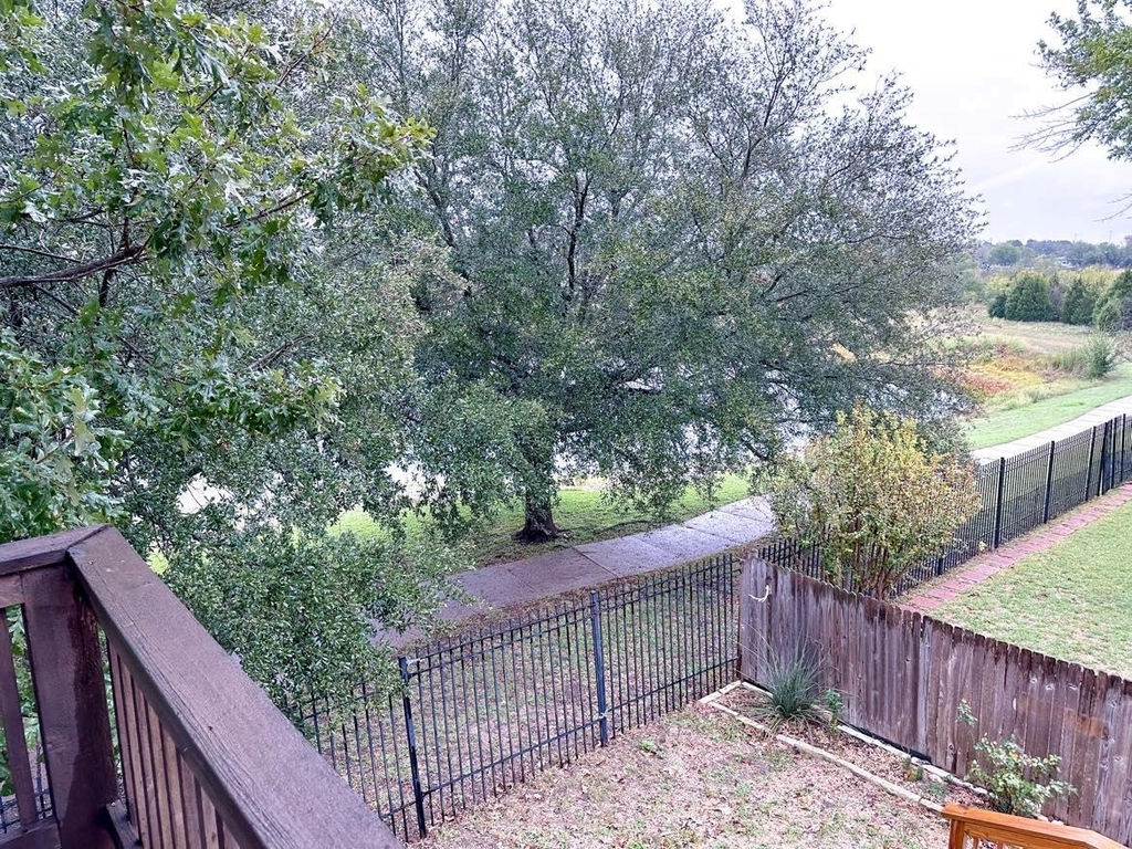 11321 Avering Ln - Photo 20