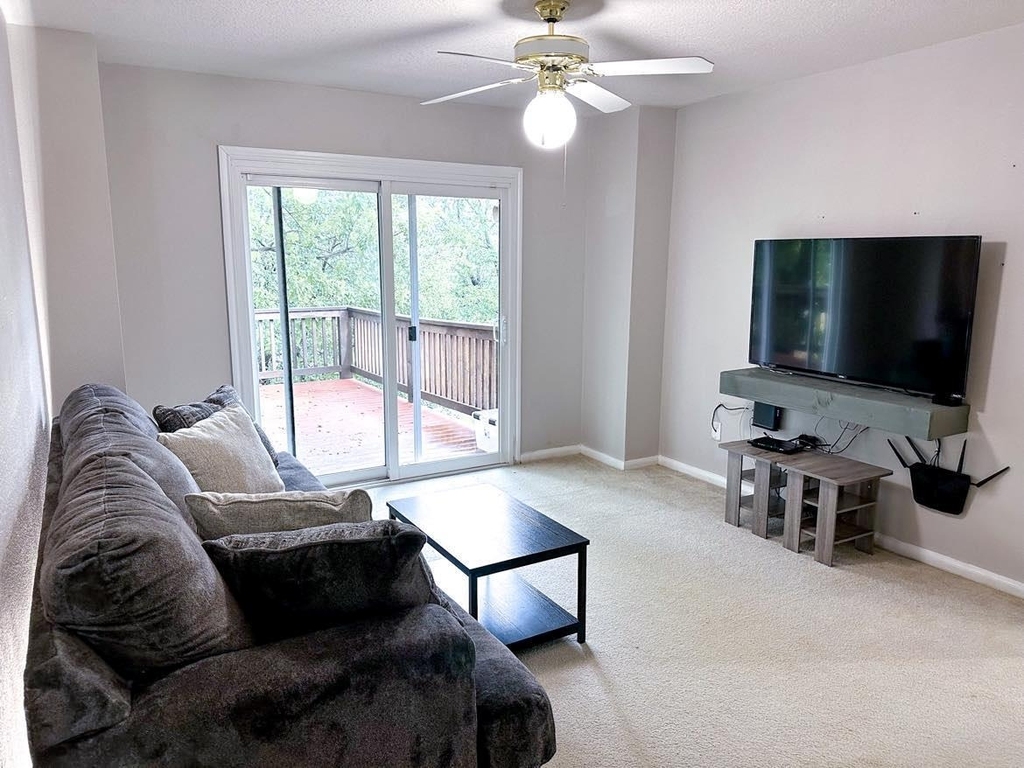 11321 Avering Ln - Photo 10
