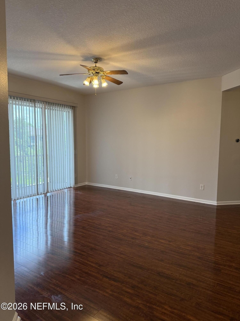 785 Oakleaf Plantation - Photo 5