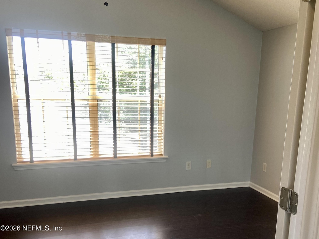 561 Upper 8th Avenue S - Photo 15