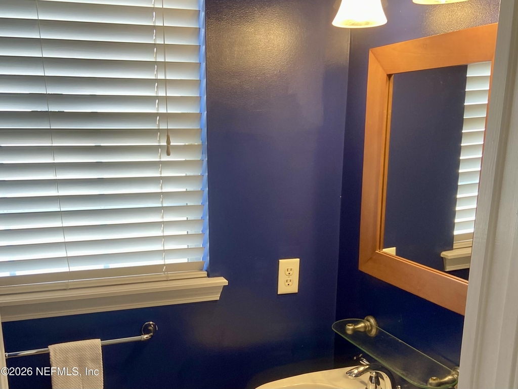 561 Upper 8th Avenue S - Photo 16