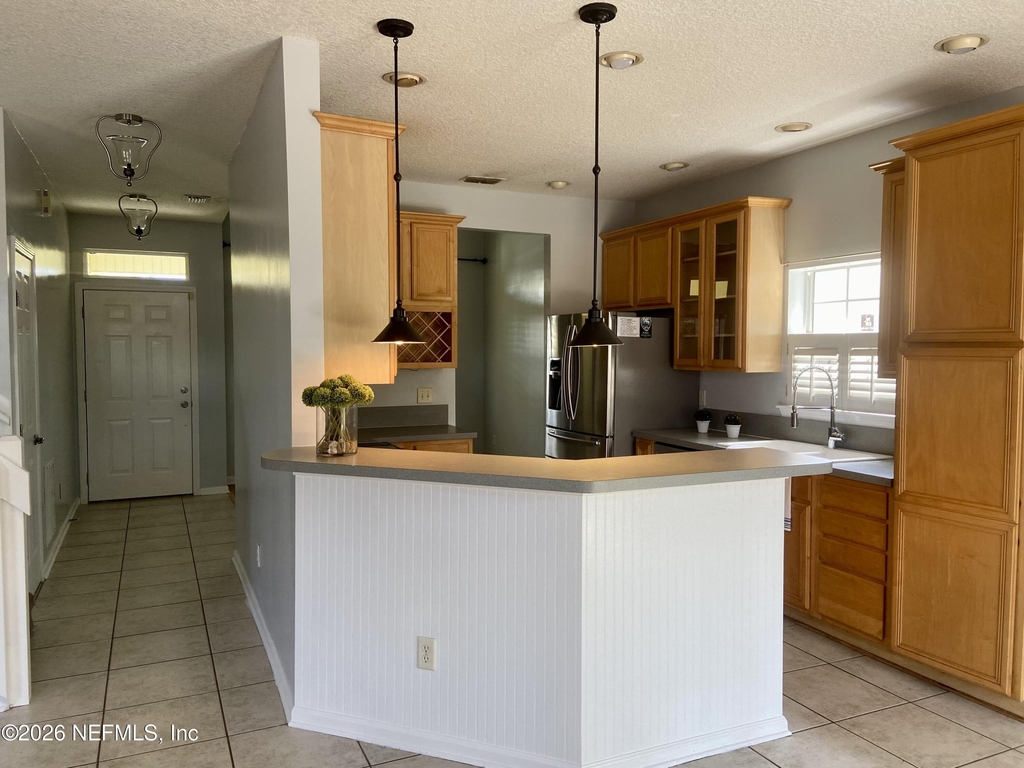 561 Upper 8th Avenue S - Photo 6
