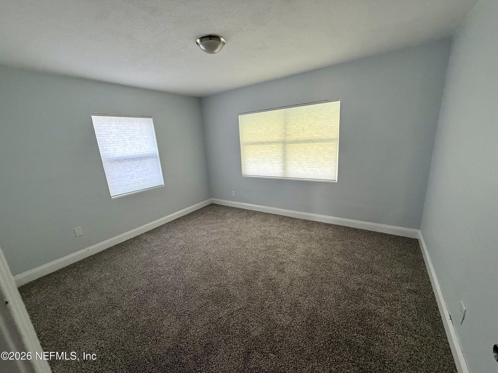 4721 E Castlewood Drive - Photo 7