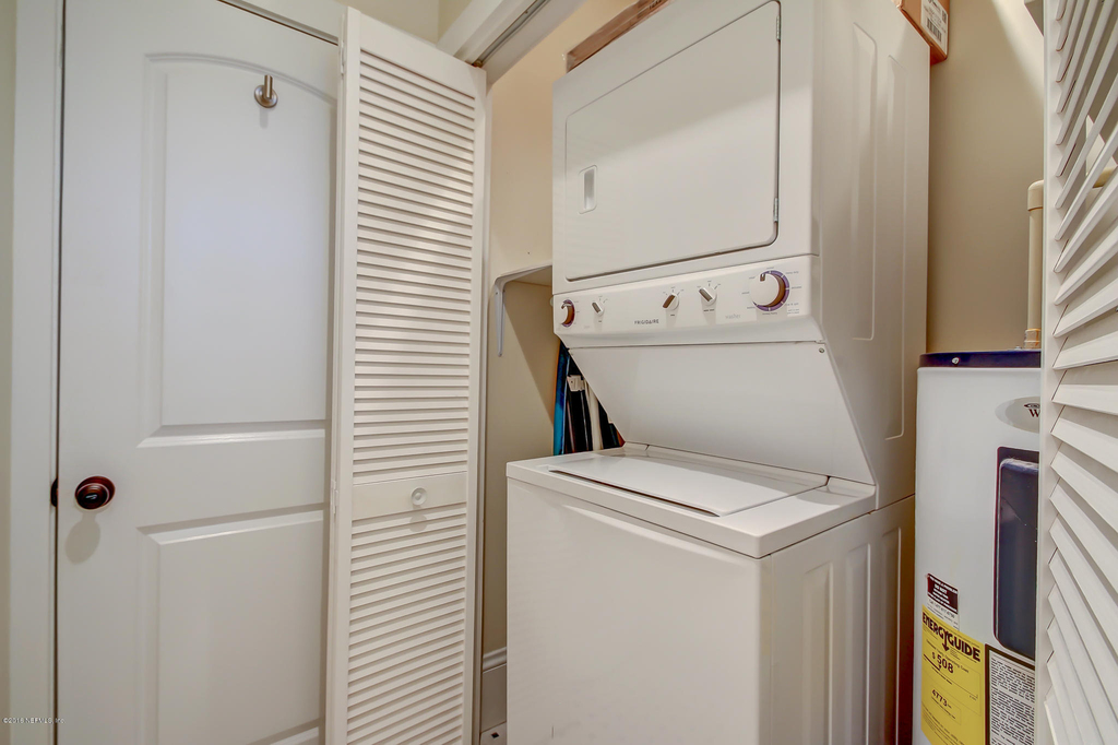 3868 Herschel Street - Photo 7