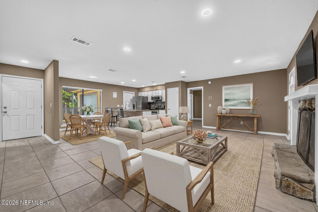 7526 Jasper Ave Avenue - Photo 2