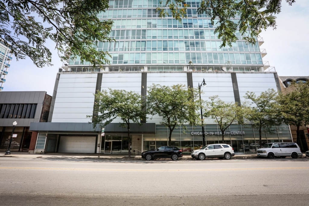 1845 S Michigan Avenue - Photo 0